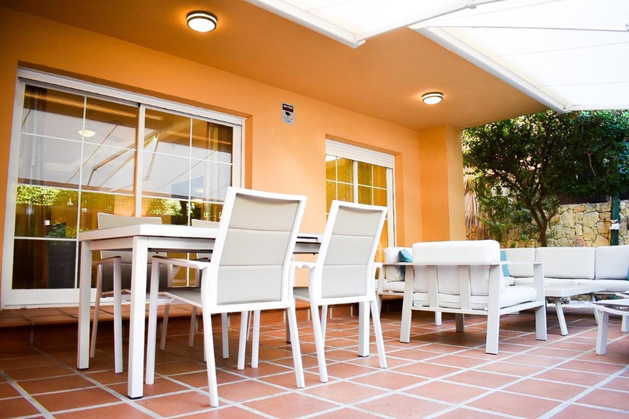 Marbella Playa Residencial Con Piscina Apartment Exterior photo